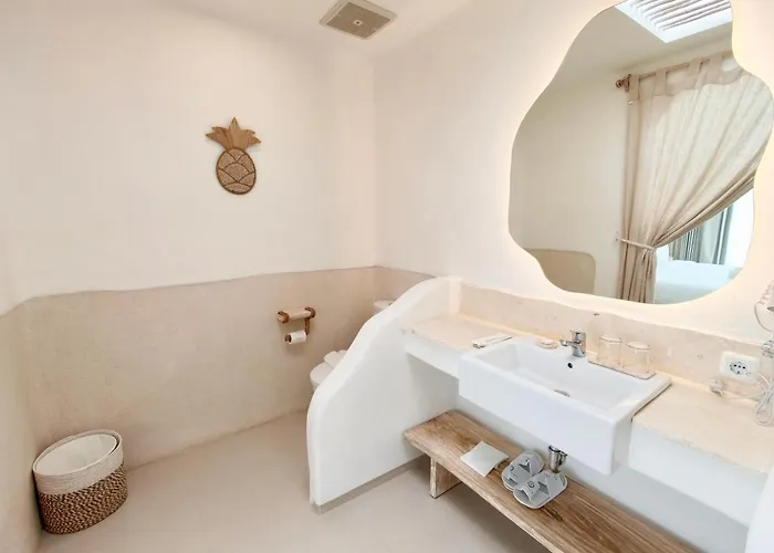 Lodgelink - Mediterranean Style 3 Bedroom Pool Villa Uluwatu